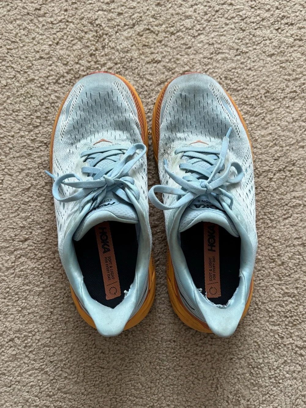HOKA Women’s Clifton 8 Sneakers Size 8 Wide